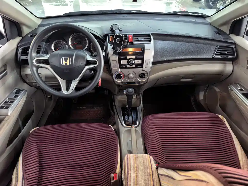 Honda City Classic — миниатюра 9
