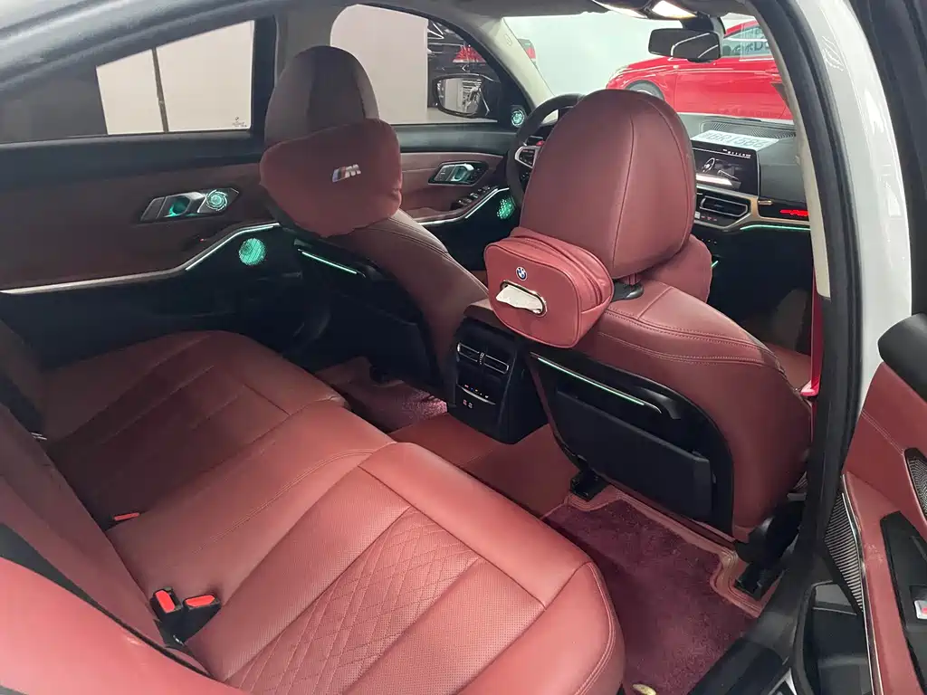 BMW 3 Series — миниатюра 8