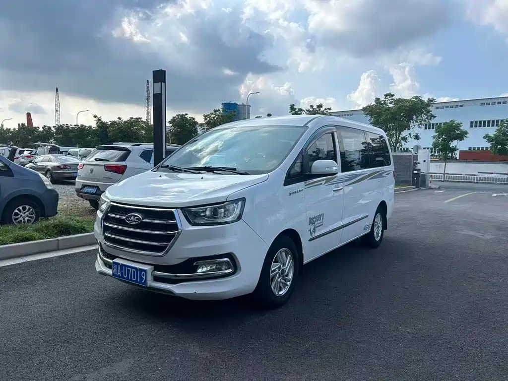 JAC Refine Refine M4 — миниатюра 2