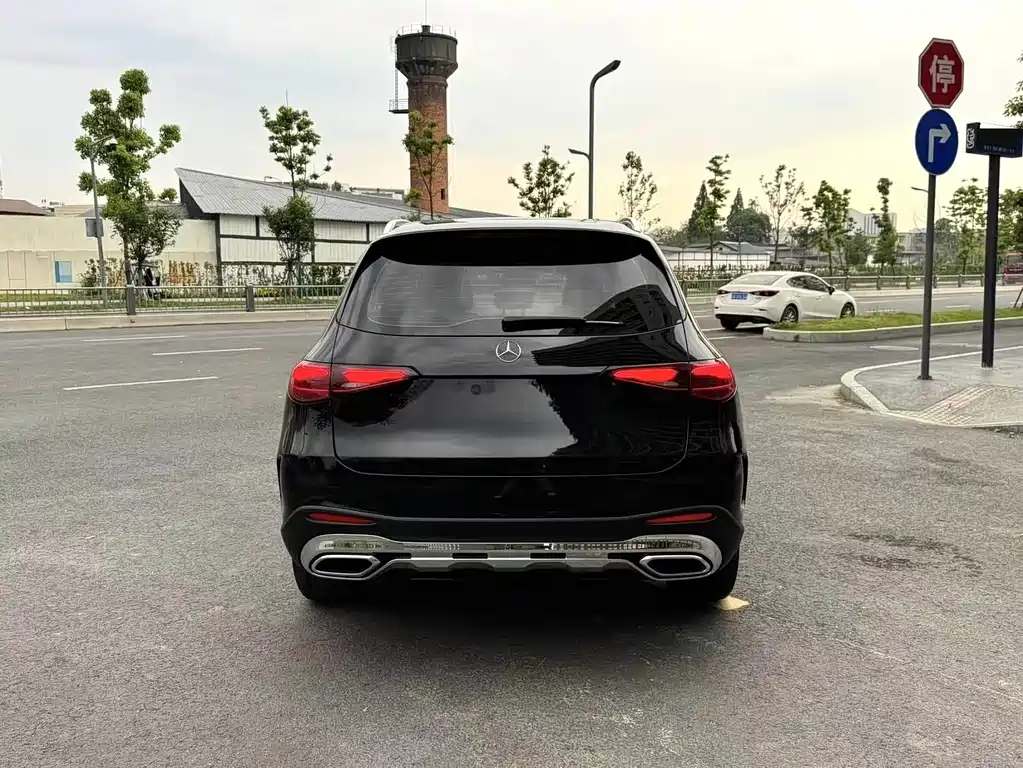 Mercedes-Benz GLC — миниатюра 9