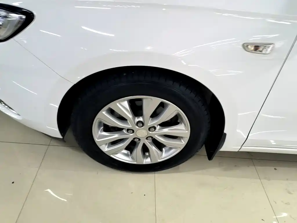 Buick Excelle — миниатюра 23