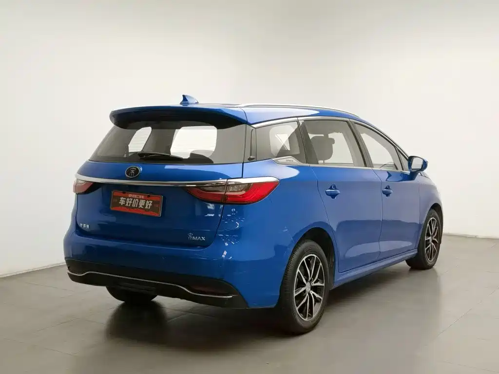 BYD MAX — миниатюра 2