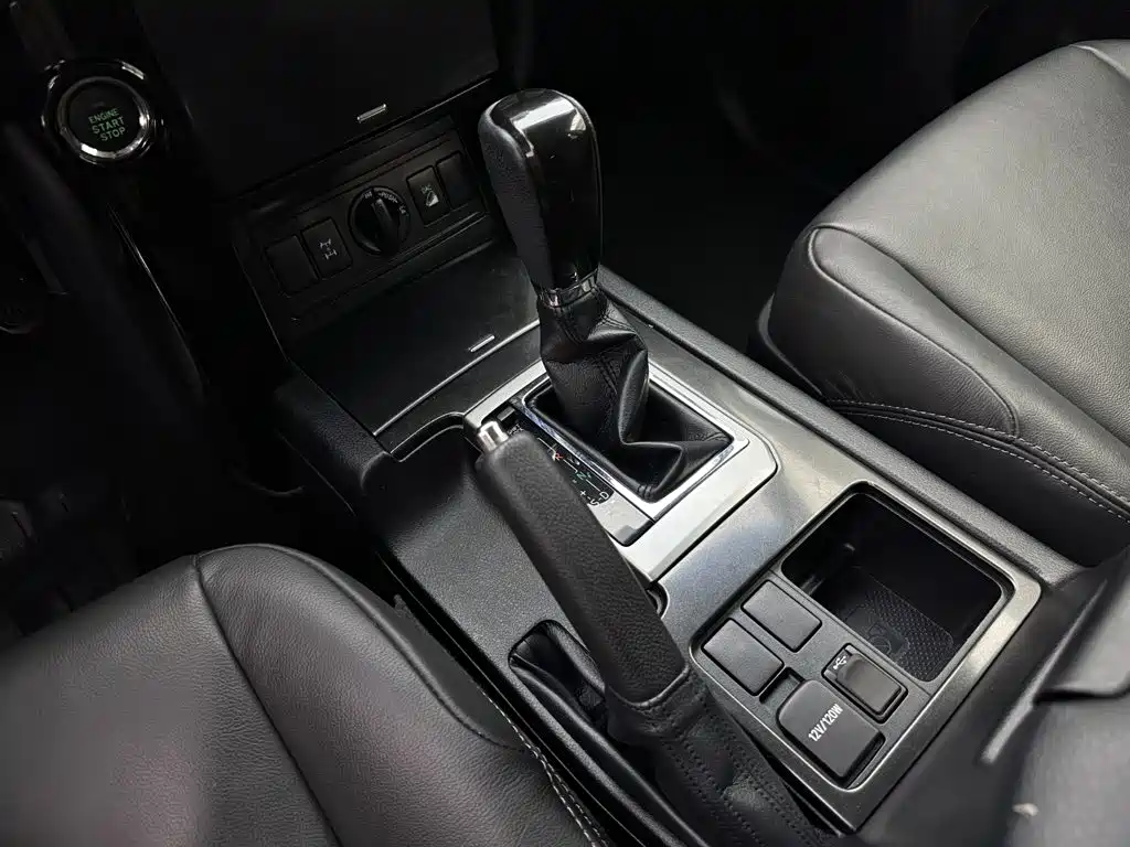 Toyota Prado (Import) — миниатюра 13