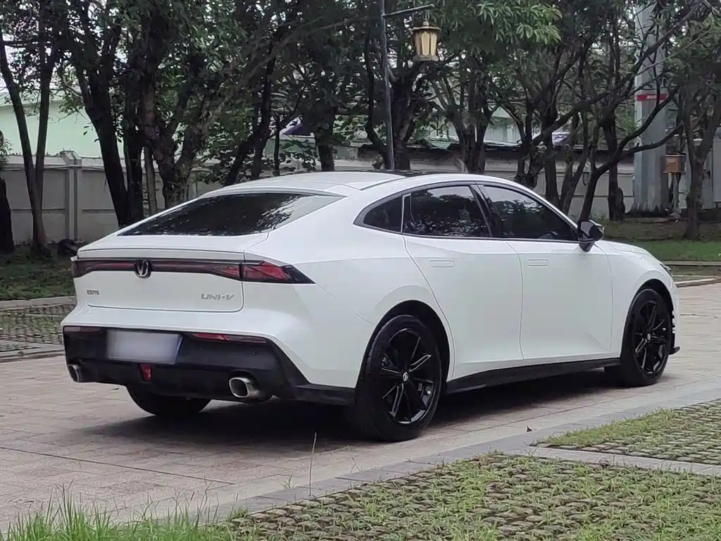 Changan UNI-V — миниатюра 12
