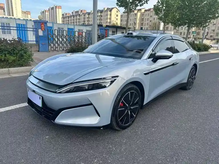 Byd 汉L 2025