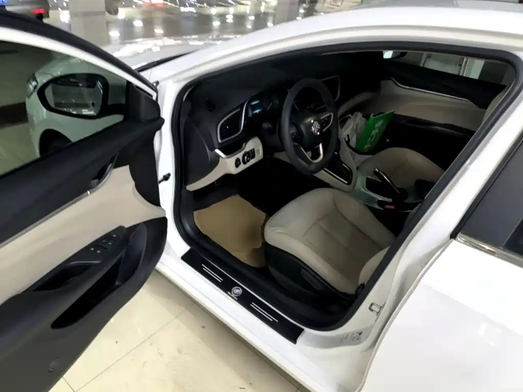 Buick Excelle — миниатюра 16