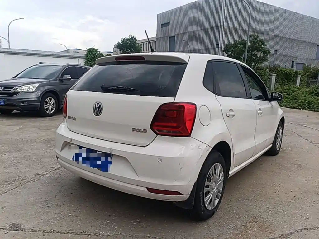 Volkswagen Polo — миниатюра 7