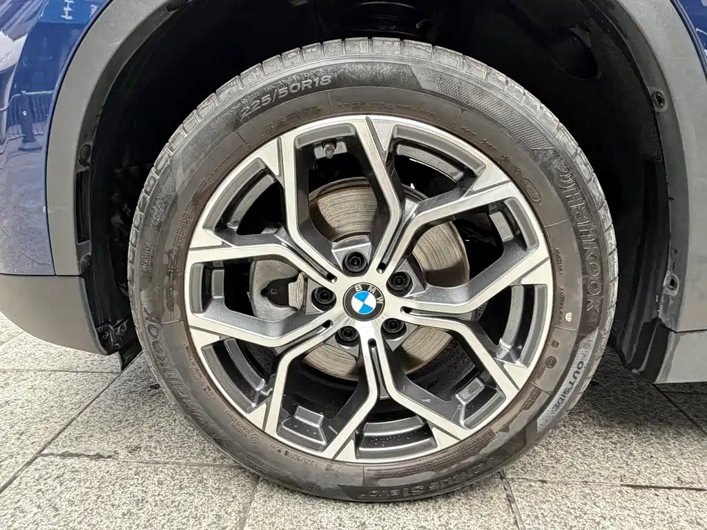BMW X1 — миниатюра 4