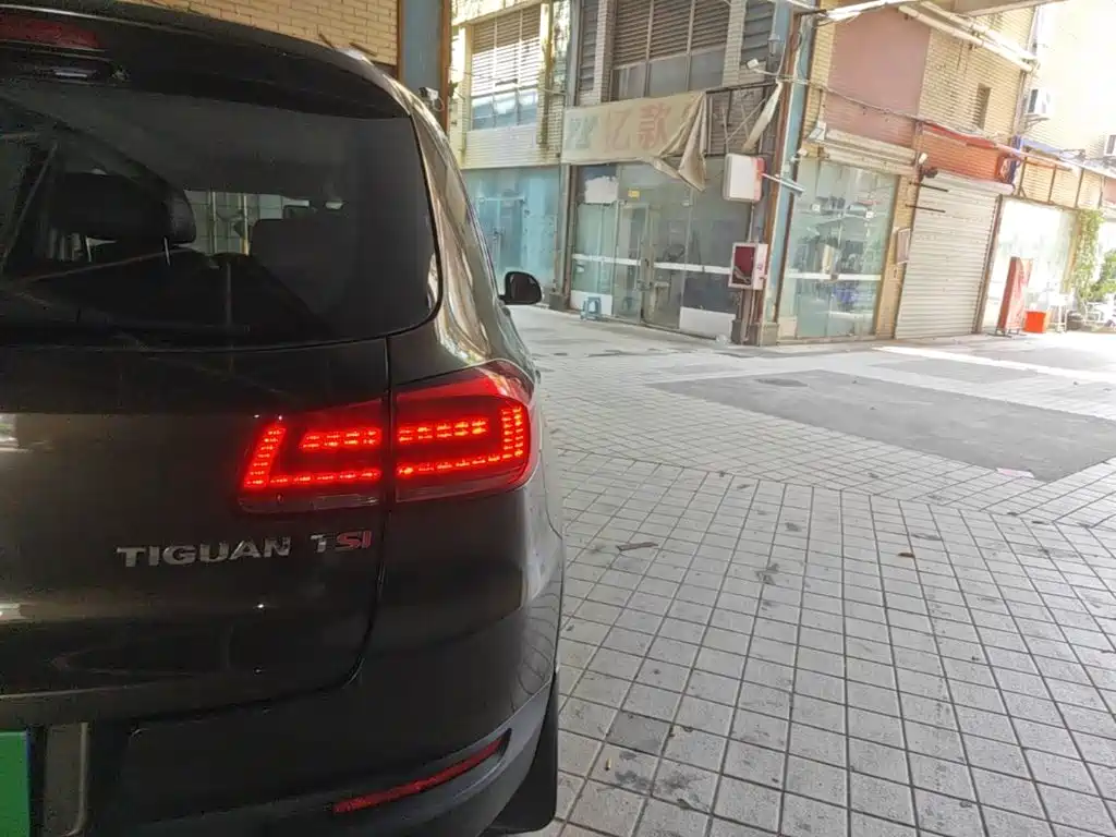 Volkswagen Tiguan — миниатюра 8