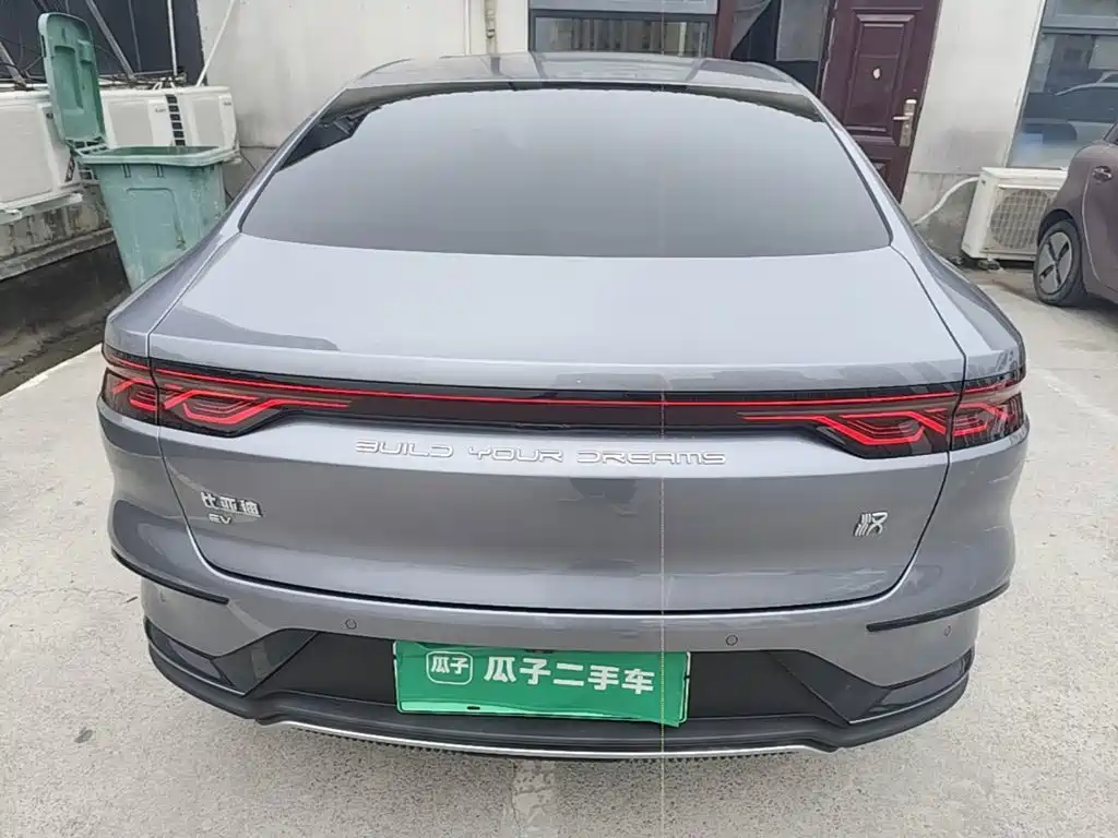 BYD Han — миниатюра 6