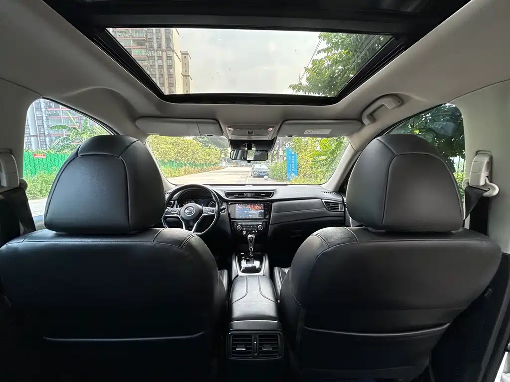 Nissan X-Trail — миниатюра 16