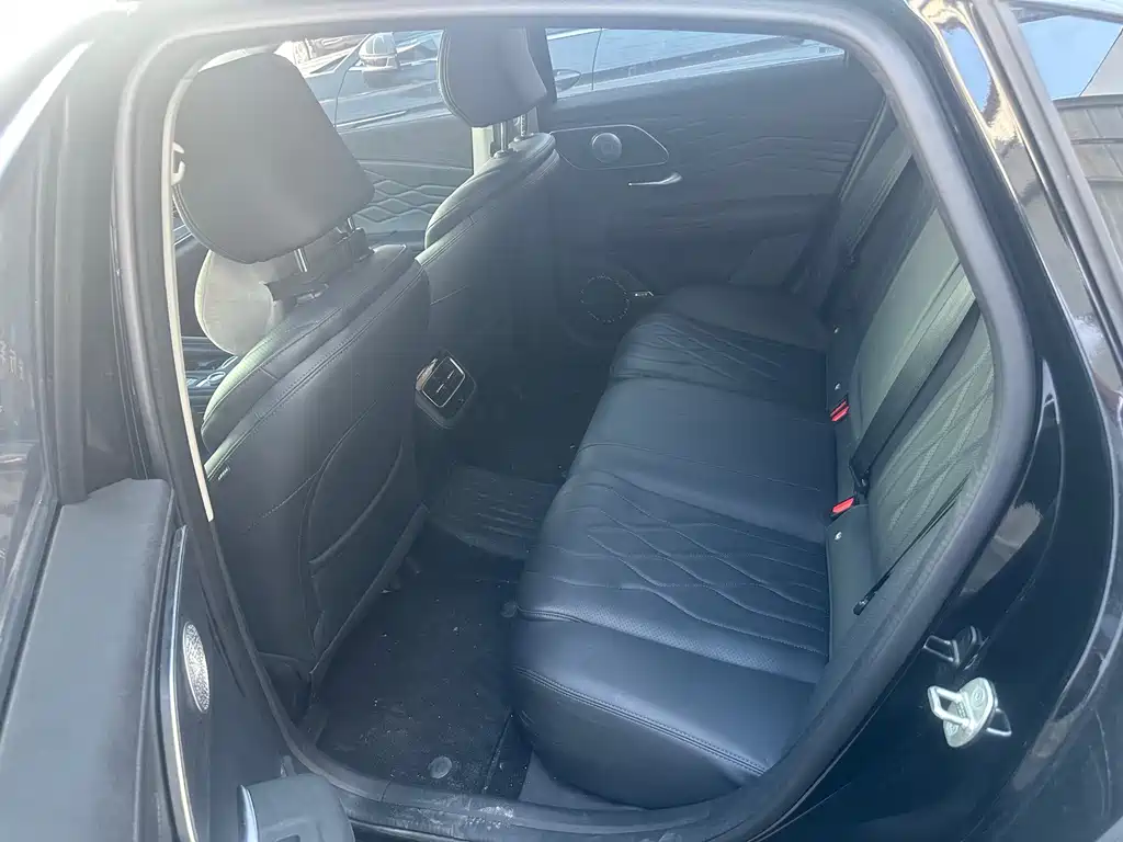 Chery Arrizo 8 PRO — миниатюра 7