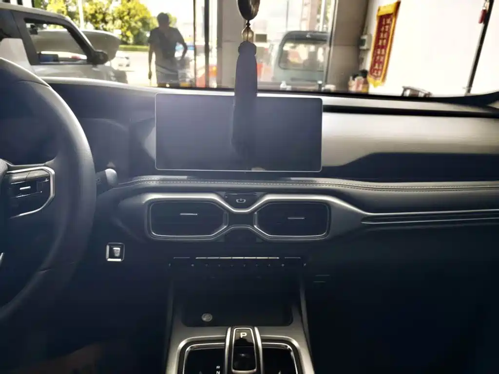 Geely Haoyue — миниатюра 13