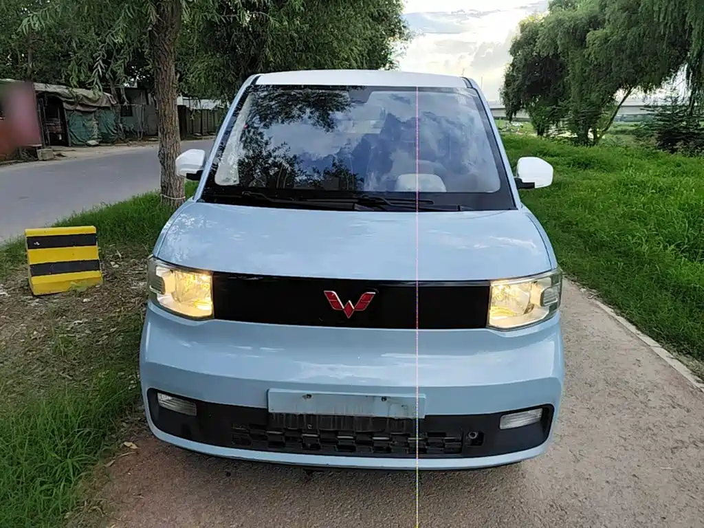 Wuling MINIEV — миниатюра 3