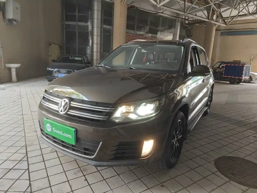 Volkswagen Tiguan — миниатюра 2
