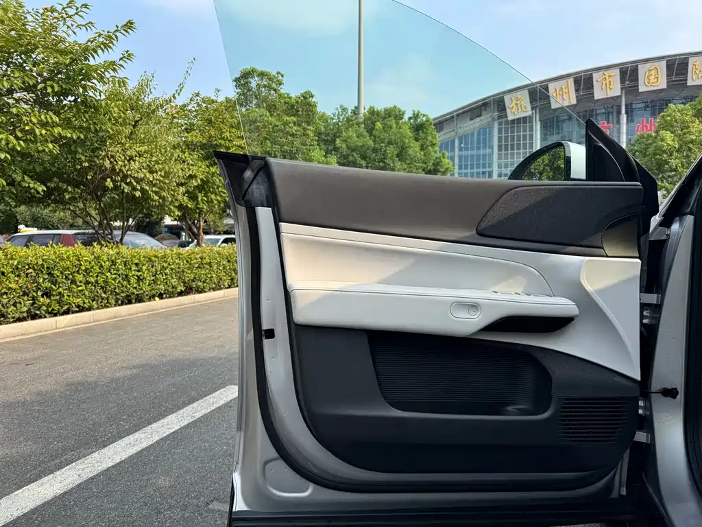 XPeng G6 — миниатюра 12