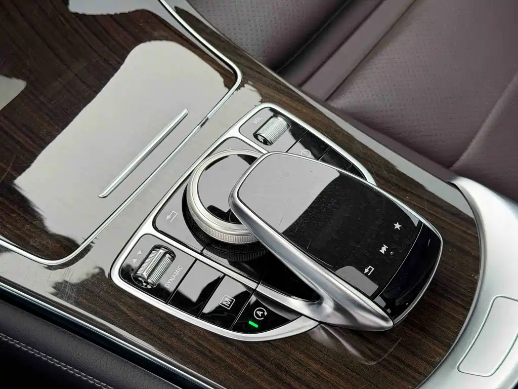 Mercedes-Benz GLC — миниатюра 16