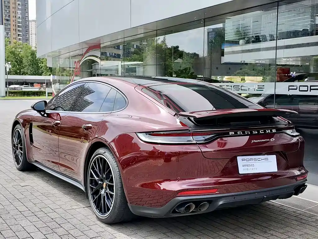 Porsche Panamera — миниатюра 3
