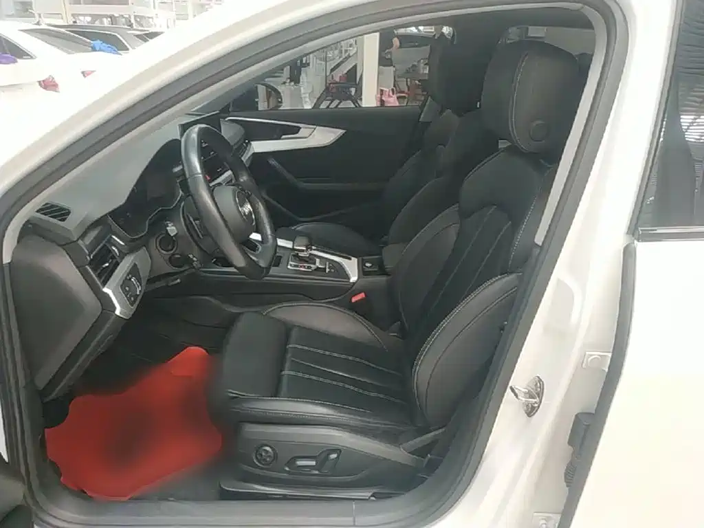 Audi A4L — миниатюра 15