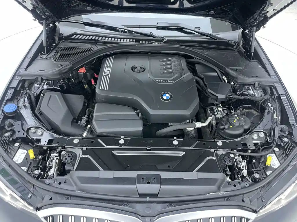 BMW 3 Series — миниатюра 32