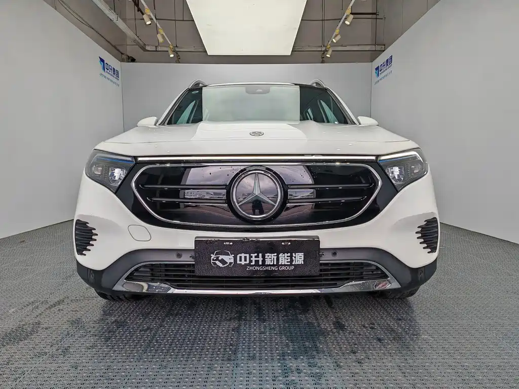 Mercedes-Benz EQB — миниатюра 2