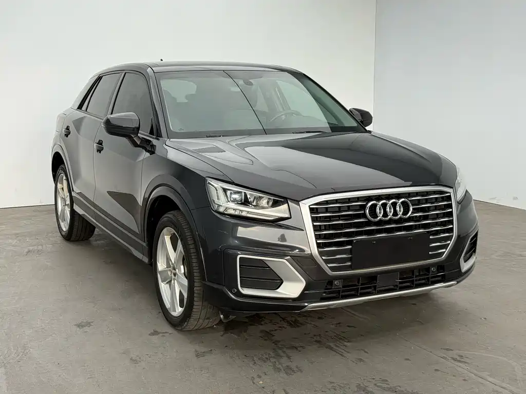 Audi Q2L — миниатюра 3