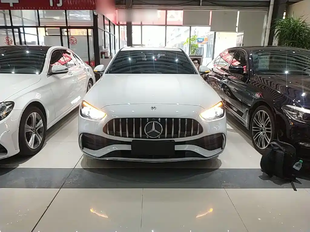 Mercedes-Benz C-Class — миниатюра 3
