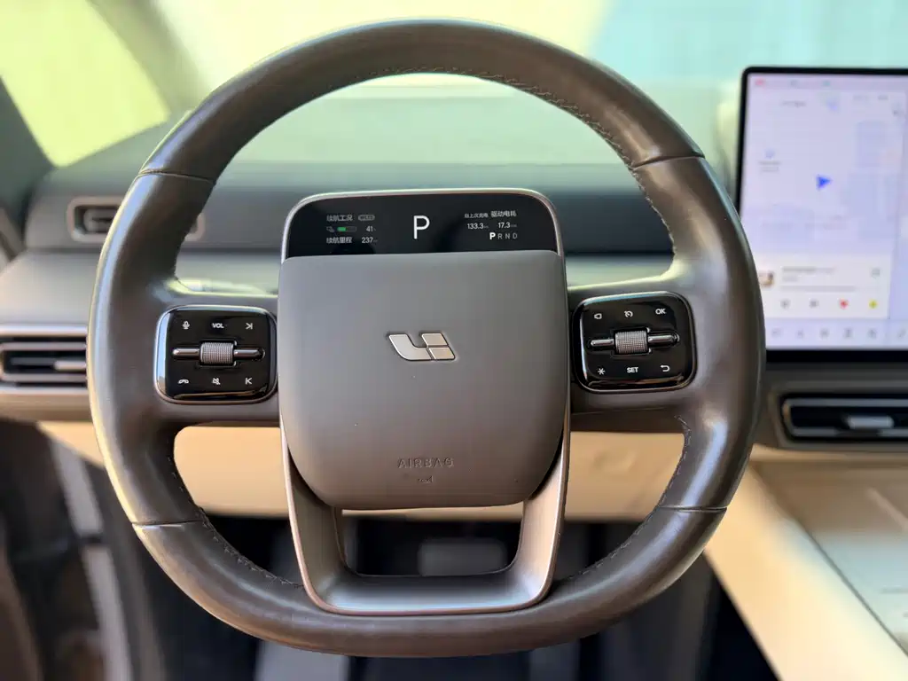 Li Auto Li MEGA — миниатюра 42