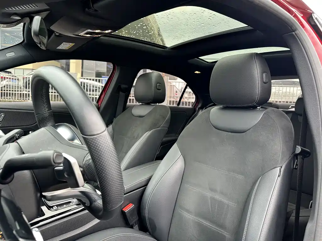 Mercedes-Benz A-Class — миниатюра 10