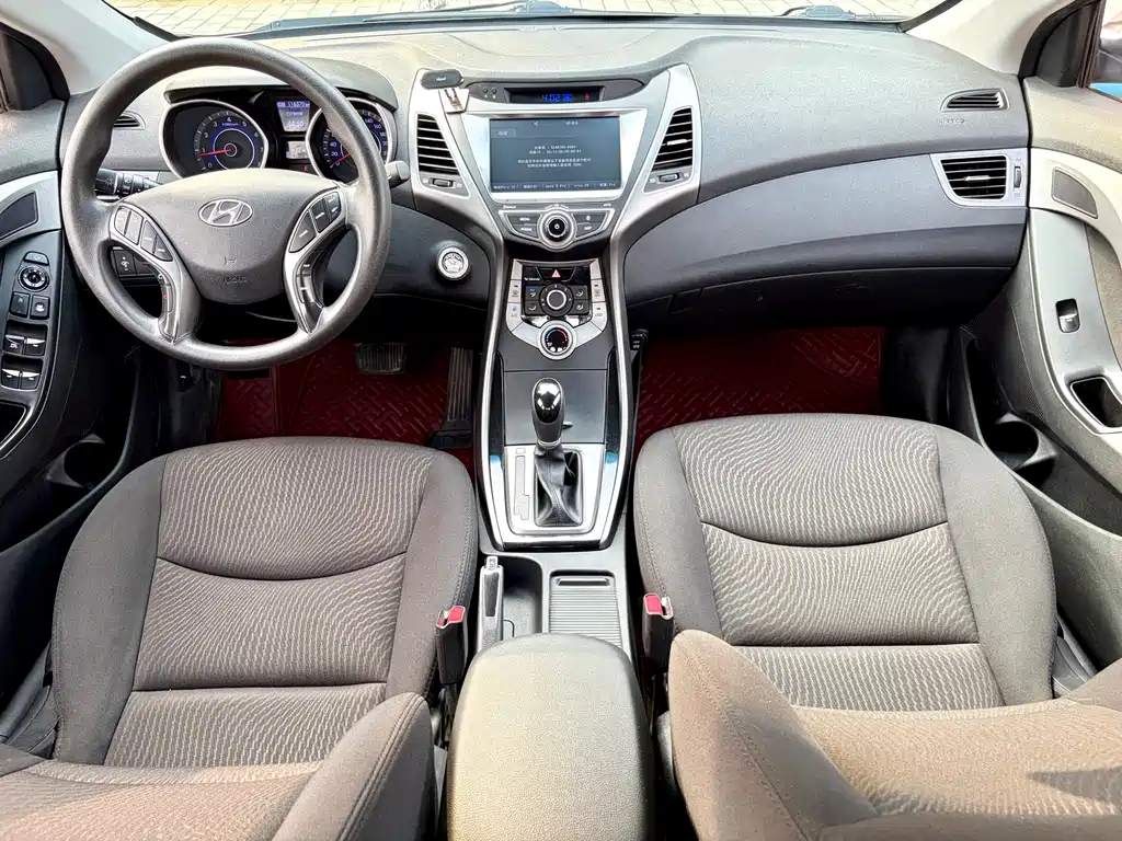 Hyundai Elantra Langdong — миниатюра 38