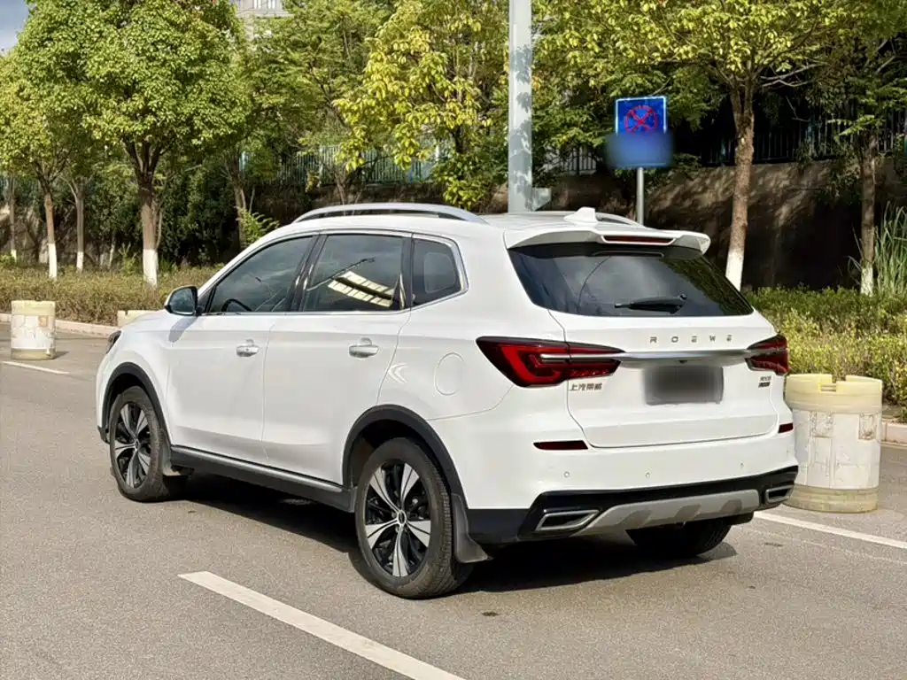 Roewe RX5 — миниатюра 6