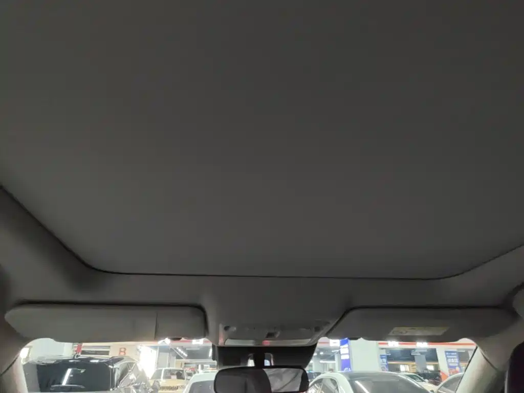 Nissan X-Trail — миниатюра 18