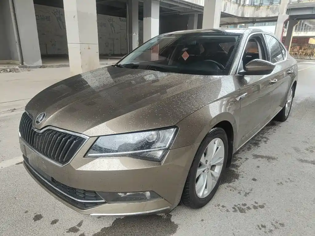 Skoda Superb 2016 TSI280 DSG