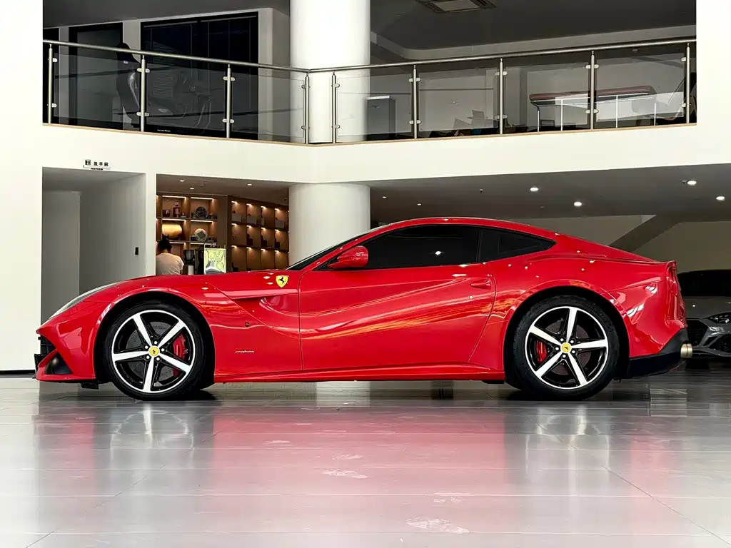 Ferrari F12berlinetta 6.3L Standard Type, фото 2
