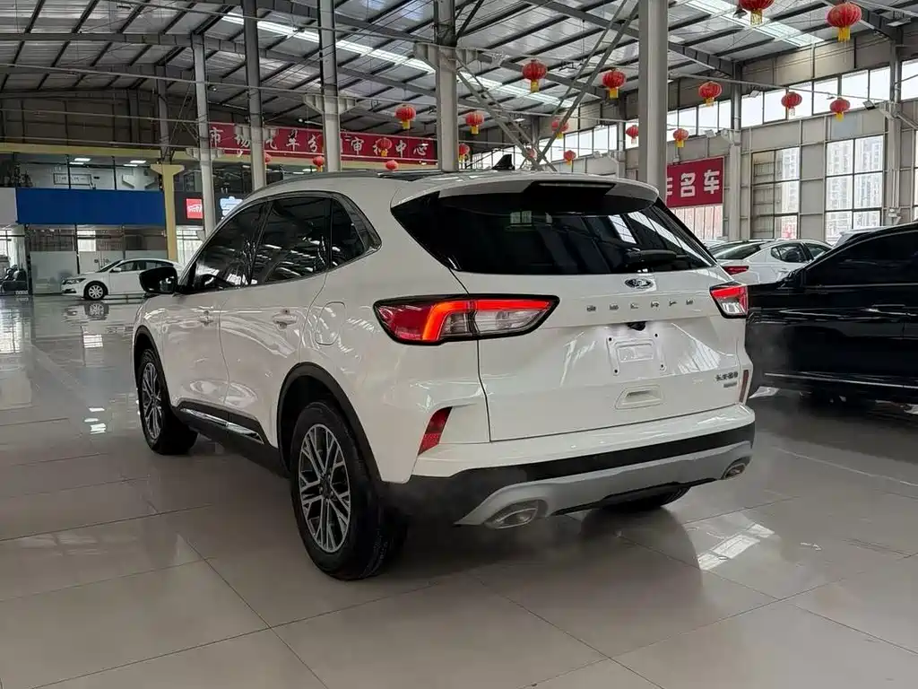 Ford Escape — миниатюра 9