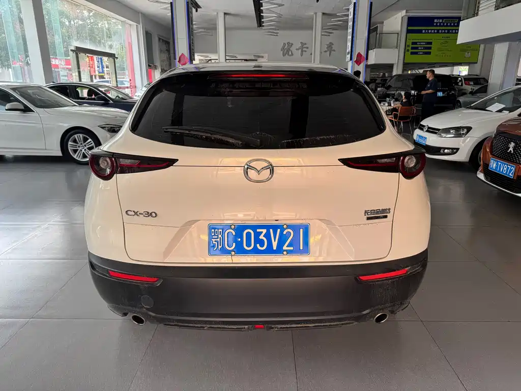 Mazda CX-30 — миниатюра 8