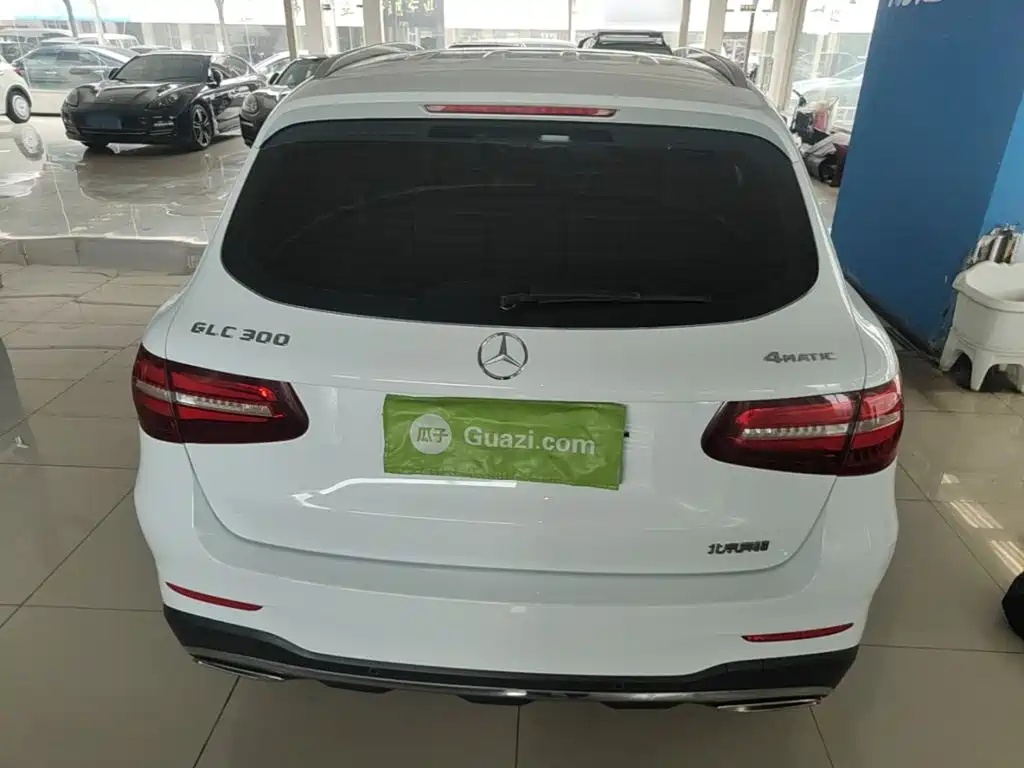 Mercedes-Benz GLC — миниатюра 6
