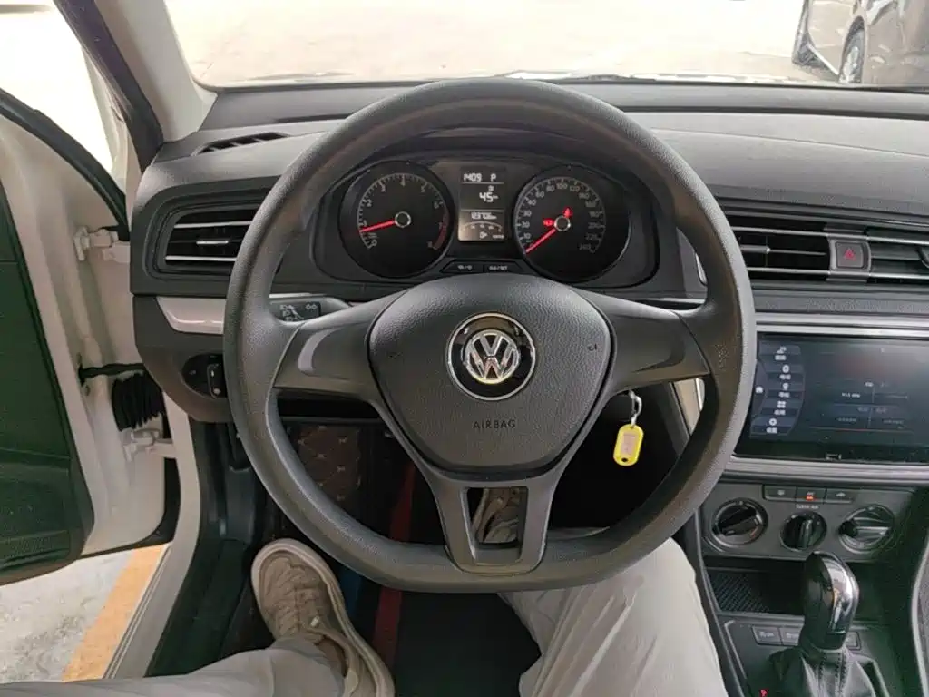 Volkswagen Lavida — миниатюра 11