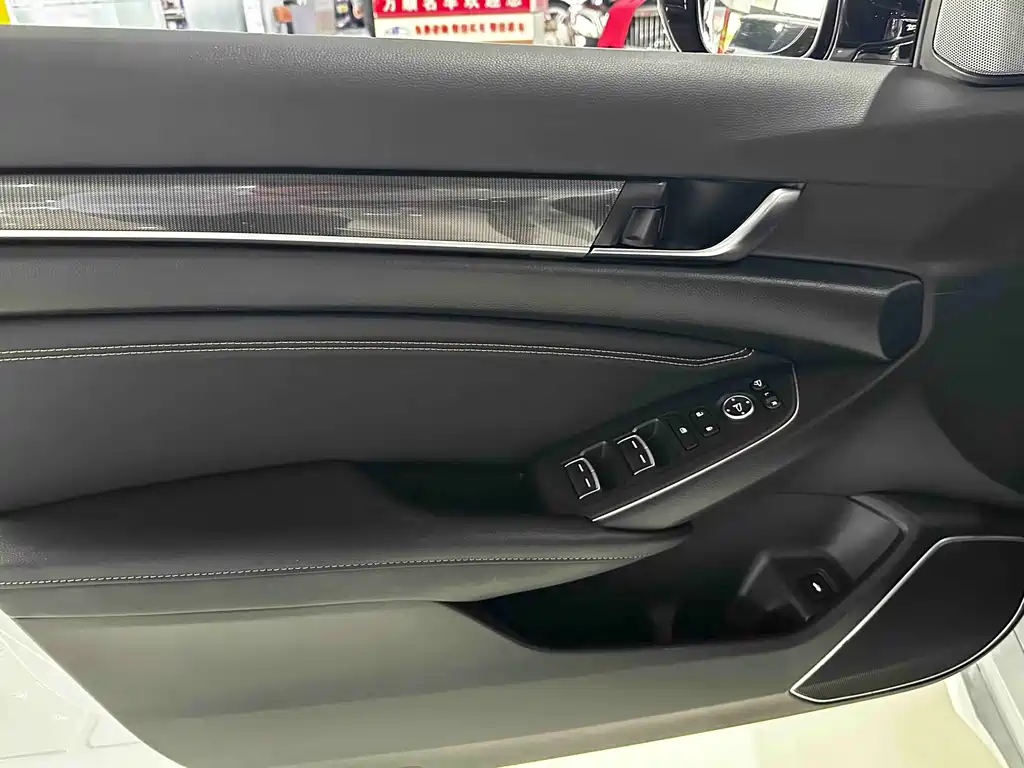 Honda Accord 2022 260TURBO Luxury