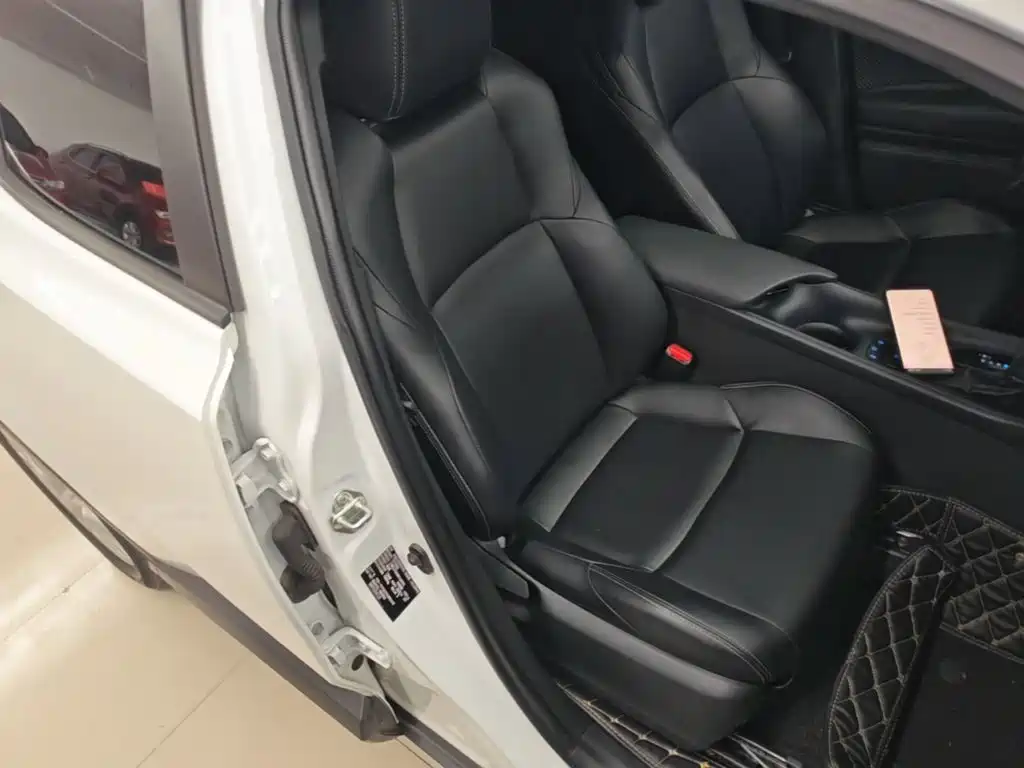 Toyota IZOA — миниатюра 25