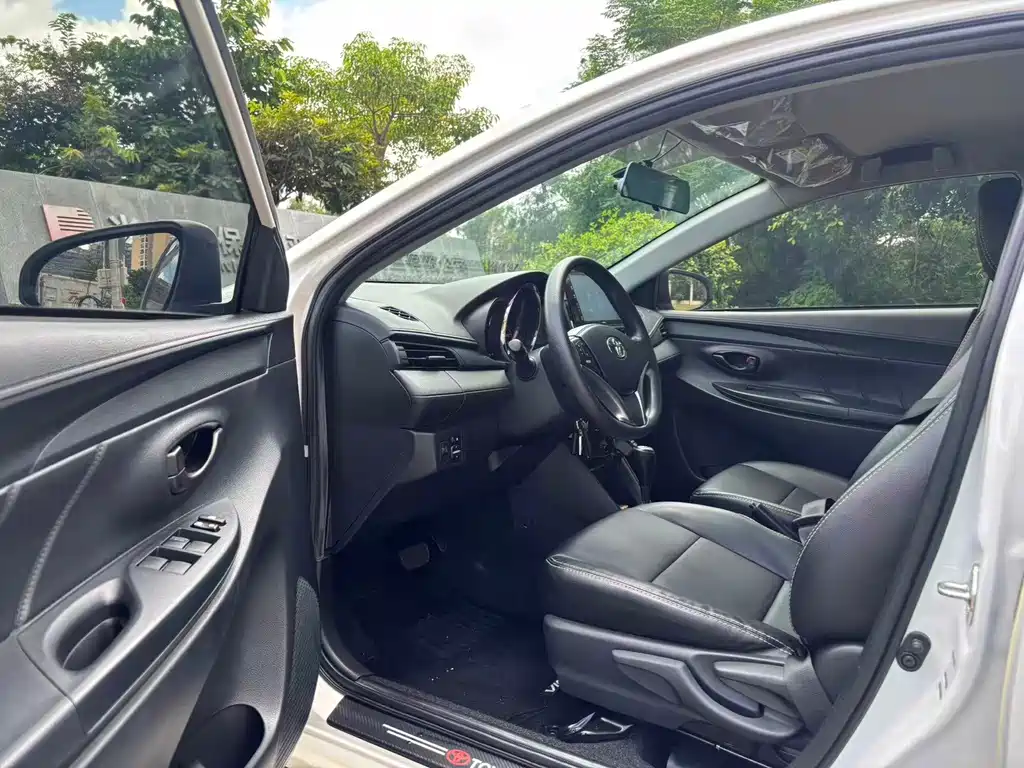 Toyota Vios — миниатюра 4