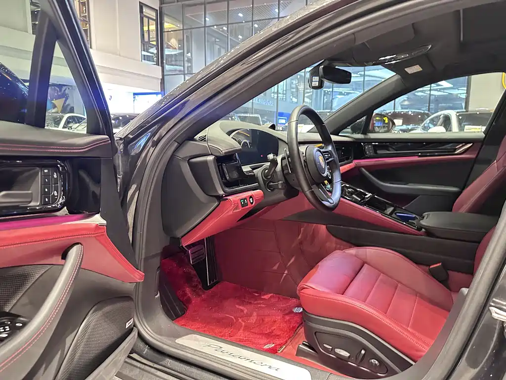 Porsche Panamera — миниатюра 5