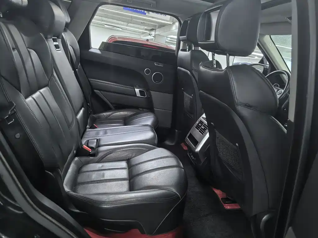 Land Rover Sport — миниатюра 12