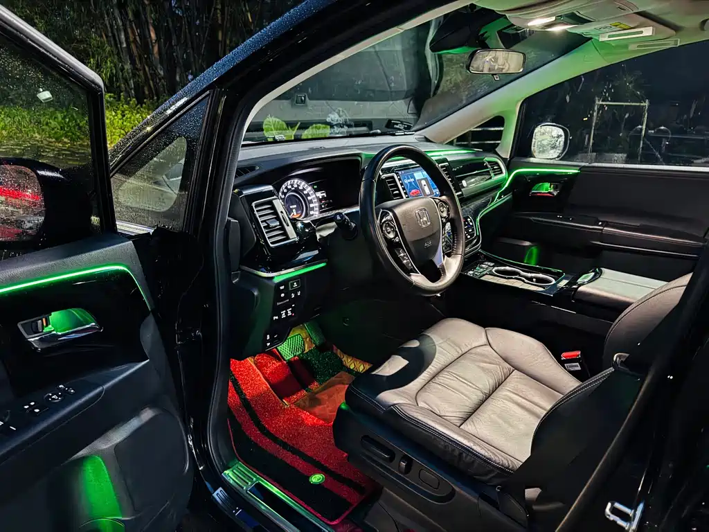 Honda Elysion — миниатюра 4