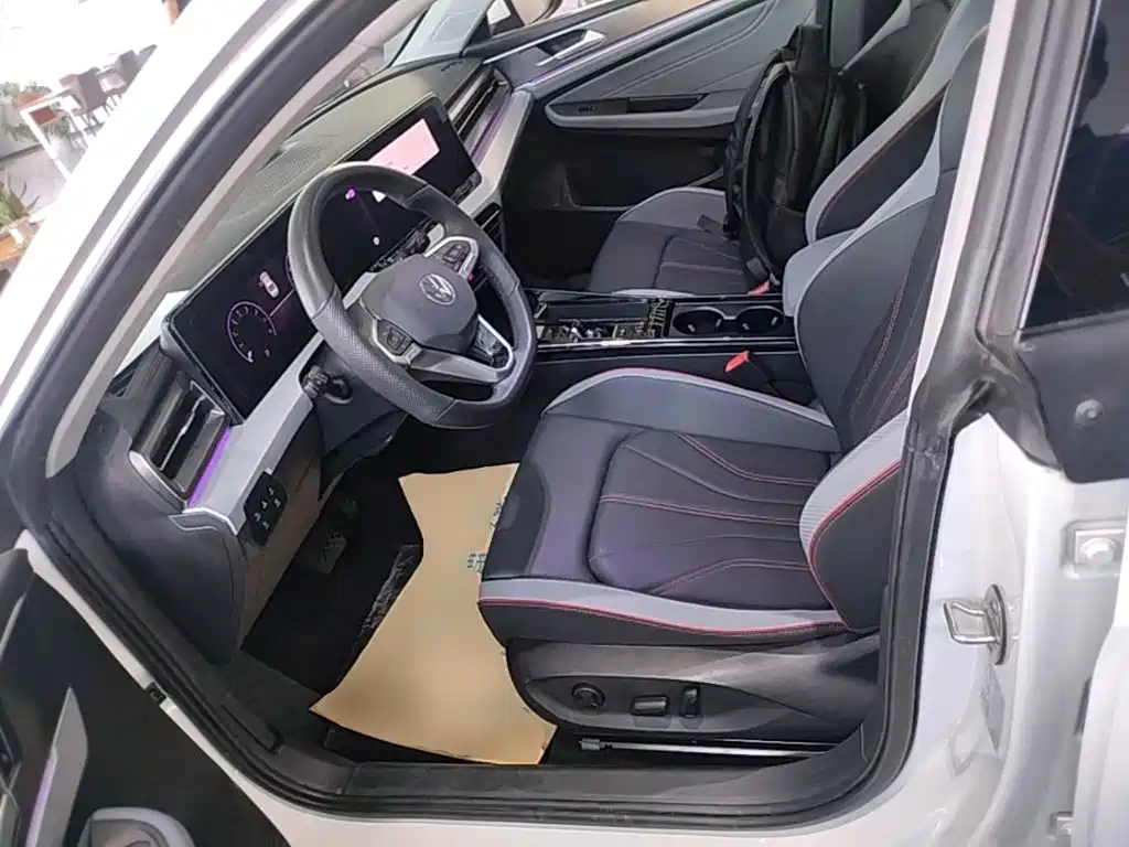 Volkswagen Lamando — миниатюра 15