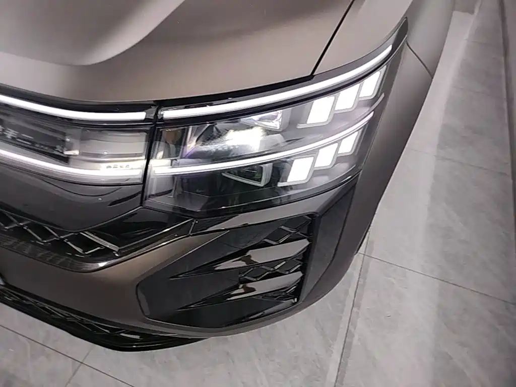 Volkswagen Teramont — миниатюра 24