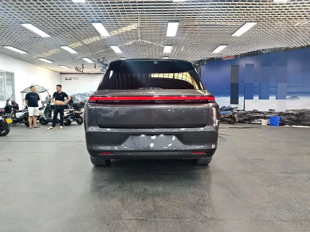 Li Auto Li L8 — миниатюра 8