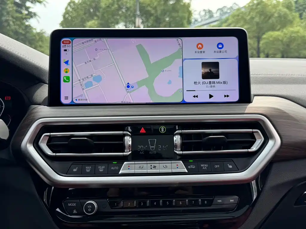 BMW X3 — миниатюра 15