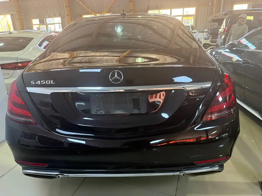 Mercedes-Benz S-Class — миниатюра 17