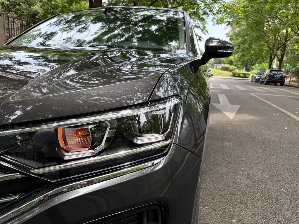 Volkswagen Tayron 2019 330TSI Luxury VI